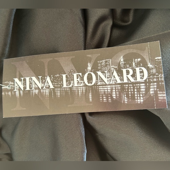 NWT NINA LEONARD sL faux fur cape-Vintage inspired-super soft-satiny lining - Picture 4 of 5